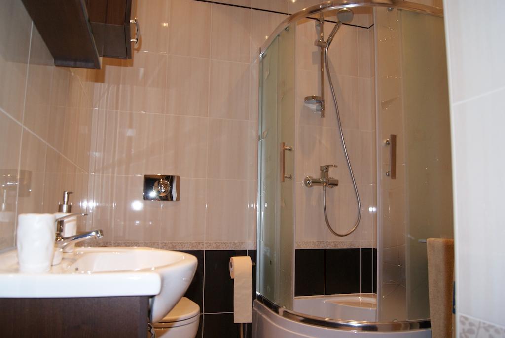 Gdanskie Apartamenty - Apartamenty - Dluga Z Widokiem Na Ratusz I Nad Motlawa Chambre photo